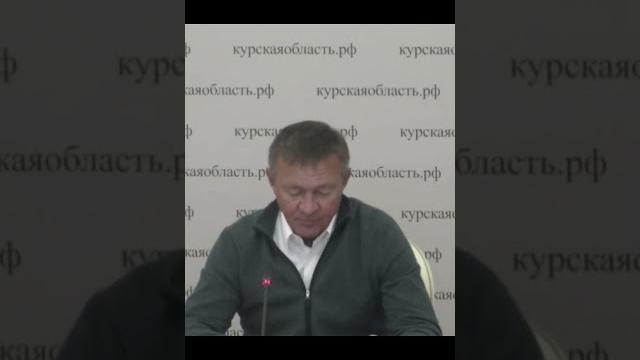 Мигрантам запретили работать таксистами Мигрантам запретили работать таксистами