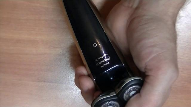 Бритва Philips , как разобрать. Бритва Philips , как разобрать.