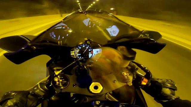 Yamaha R6 - Akrapovic Exaust Yamaha R6 - Akrapovic Exaust