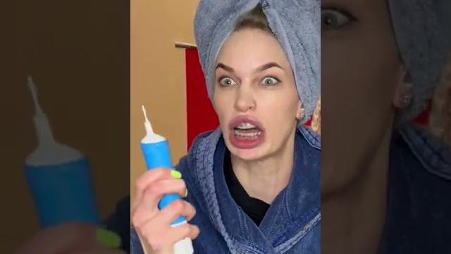Tik-Tok: Мама ИЗВРАЩЕНКА Tik-Tok: Мама ИЗВРАЩЕНКА