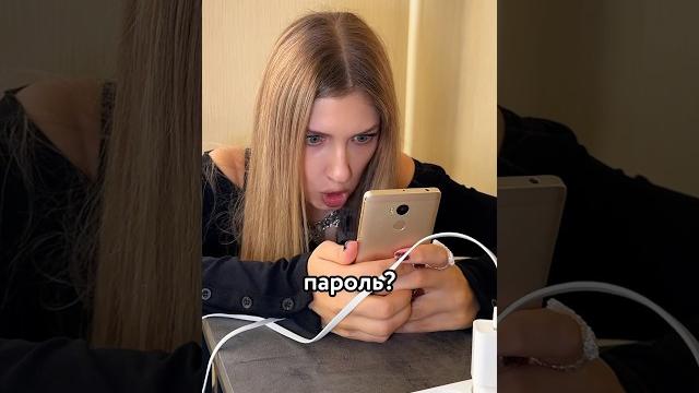 Я ЗАЛЕЗЛА В СВОЙ СТАРЫЙ ТЕЛЕФОН #настя Я ЗАЛЕЗЛА В СВОЙ СТАРЫЙ ТЕЛЕФОН #настя