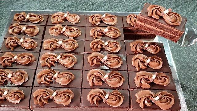 Самые быстрые и вкусные нарезные пирожные ТРЮФЕЛЬ! Бюджетно и очень просто! Домашний вариант! Самые быстрые и вкусные нарезные пирожные ТРЮФЕЛЬ! Бюджетно и очень просто! Домашний вариант!