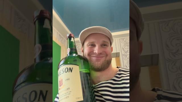БАТЯ и ВЫПИВКА (смешное видео, приколы, юмор, поржать) БАТЯ и ВЫПИВКА (смешное видео, приколы, юмор, поржать)