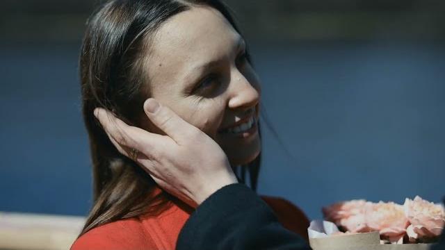 Свадебный подарок родителям от молодоженов | Все плакали | Идея подарка | Видео для родителей Свадебный подарок родителям от молодоженов | Все плакали | Идея подарка | Видео для родителей