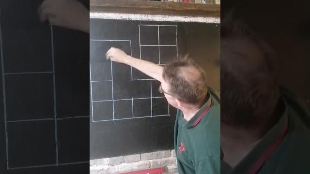 Разделить на 2,3 и 4 равные фигуры. Разделить на 2,3 и 4 равные фигуры.