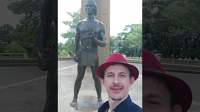 это Прометей который украл у богов огонь . #грядущийцарь #великийгончар #путин #навальный #выборы это Прометей который украл у богов огонь . #грядущийцарь #великийгончар #путин #навальный #выборы