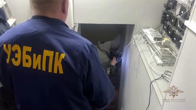 На заседании коллегии МВД России Владимир Колокольцев заявил о ликвидации финансовой пирамиды На заседании коллегии МВД России Владимир Колокольцев заявил о ликвидации финансовой пирамиды