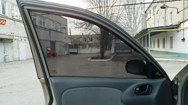 Тонировка авто пленкой "Solar Screen". 5 и 15 процентов на одной машине! Разница снаружи и внутри Тонировка авто пленкой "Solar Screen". 5 и 15 процентов на одной машине! Разница снаружи и внутри