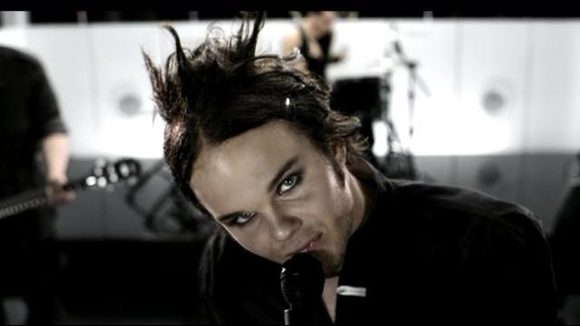 The Rasmus - In the Shadows (Official Music Video) The Rasmus - In the Shadows (Official Music Video)