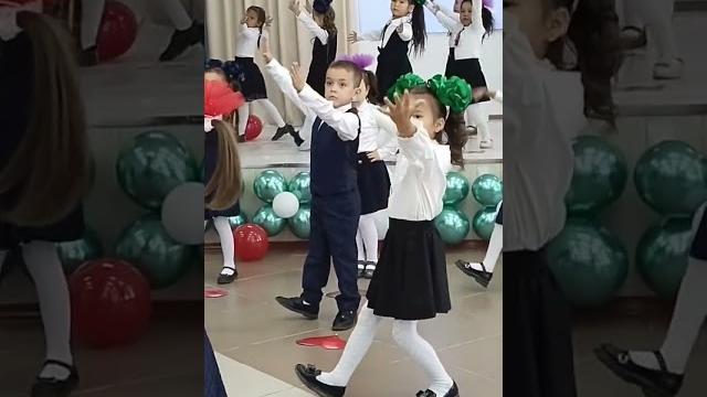 Учат в школе Учат в школе