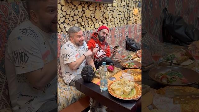 Когда остался на караоке! Жесткий пранк жены! Бронь 8(812)409-60-88 #юмор #пхалихинкали #караоке Когда остался на караоке! Жесткий пранк жены! Бронь 8(812)409-60-88 #юмор #пхалихинкали #караоке