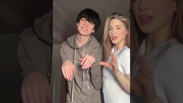 АКУЛИЧ, Молодой Платон - ПОДАРОК #молодойплатон #акулич #подарок #shorts #ytshorts #shortsvideo АКУЛИЧ, Молодой Платон - ПОДАРОК #молодойплатон #акулич #подарок #shorts #ytshorts #shortsvideo
