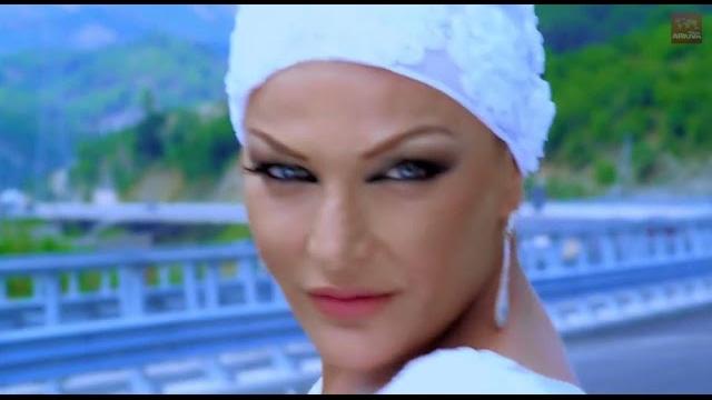 Maya Alickaj - Djale shqiptar (Official Video HD) Maya Alickaj - Djale shqiptar (Official Video HD)