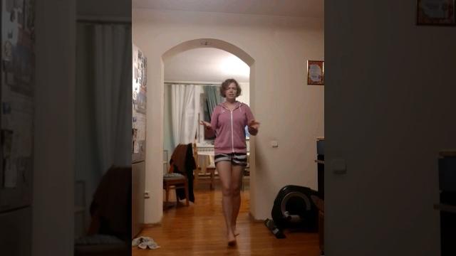 а музыка играет громко... а музыка играет громко...