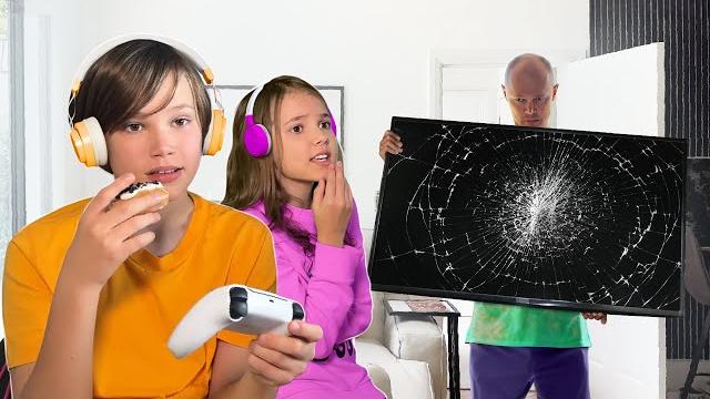 Макс и Катя игнорируют папу целый день Макс и Катя игнорируют папу целый день