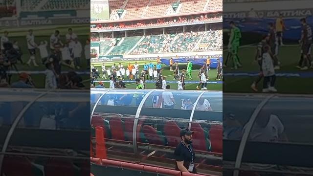 Локомотив-Балтика. Начало матча Локомотив-Балтика. Начало матча
