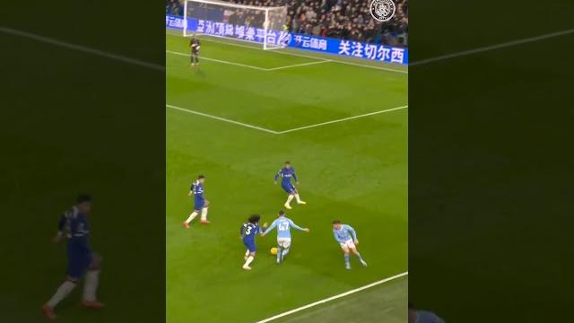 Phil Foden Nutmeg Against Chelsea #Shorts #Skills #ManCity Phil Foden Nutmeg Against Chelsea #Shorts #Skills #ManCity