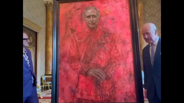 Карл III пугается своего портрета. Карл III пугается своего портрета.