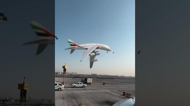 Flappy Bird: Emirates A380 Edition Flappy Bird: Emirates A380 Edition
