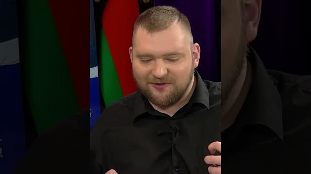 А Батька их об колено! Азаренок о смелости Лукашенко и человеческом поступке в критический момент А Батька их об колено! Азаренок о смелости Лукашенко и человеческом поступке в критический момент