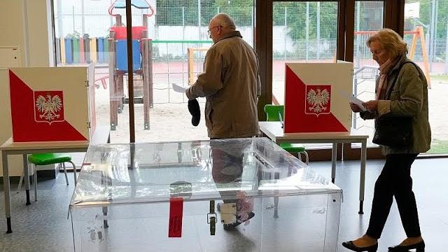 Первый тур президентских выборов в Польше Первый тур президентских выборов в Польше