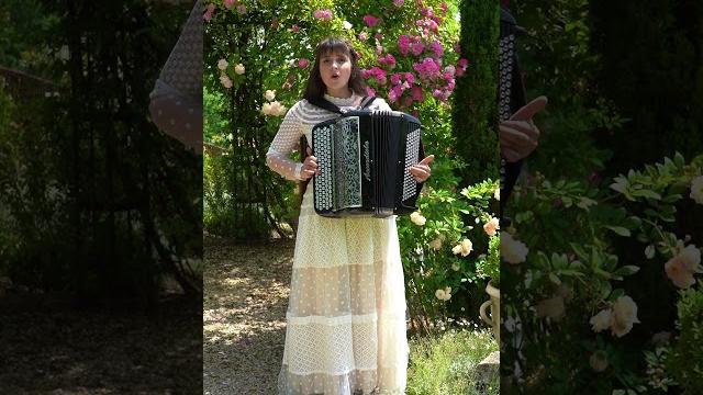 Смуглянка-молдaванка Марион LMJM Народные Песни Русская Музыка Russian Folk Music #баян #гармонь Смуглянка-молдaванка Марион LMJM Народные Песни Русская Музыка Russian Folk Music #баян #гармонь